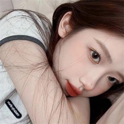 八点的晚餐 海报